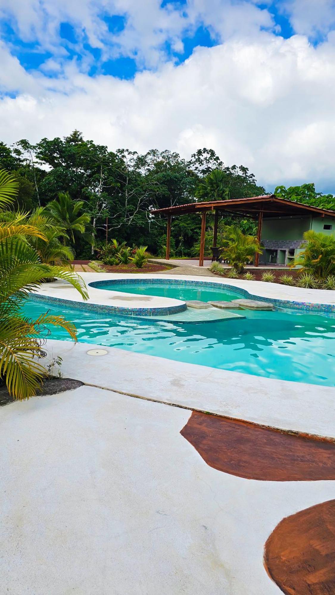 Hotel Confort Arenal La Fortuna