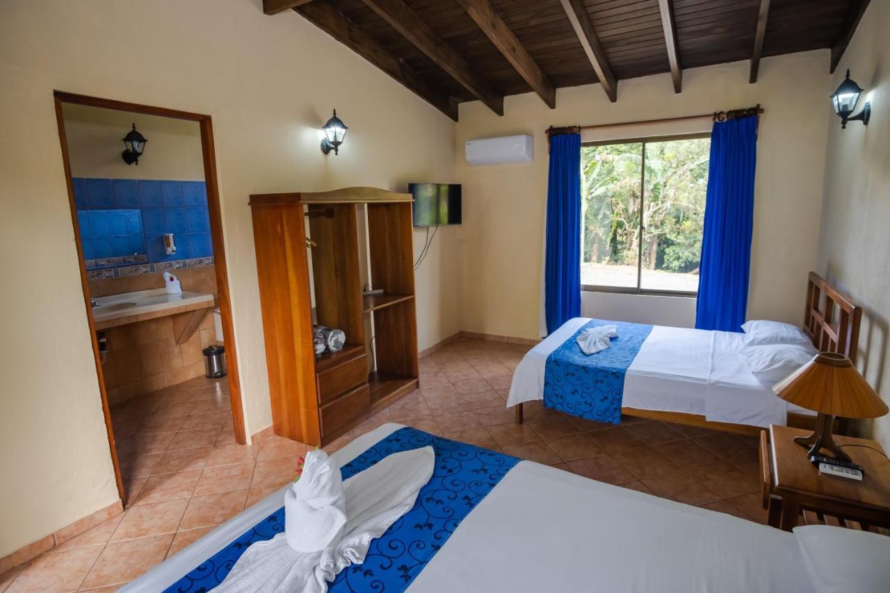 Confort Arenal Hotel *