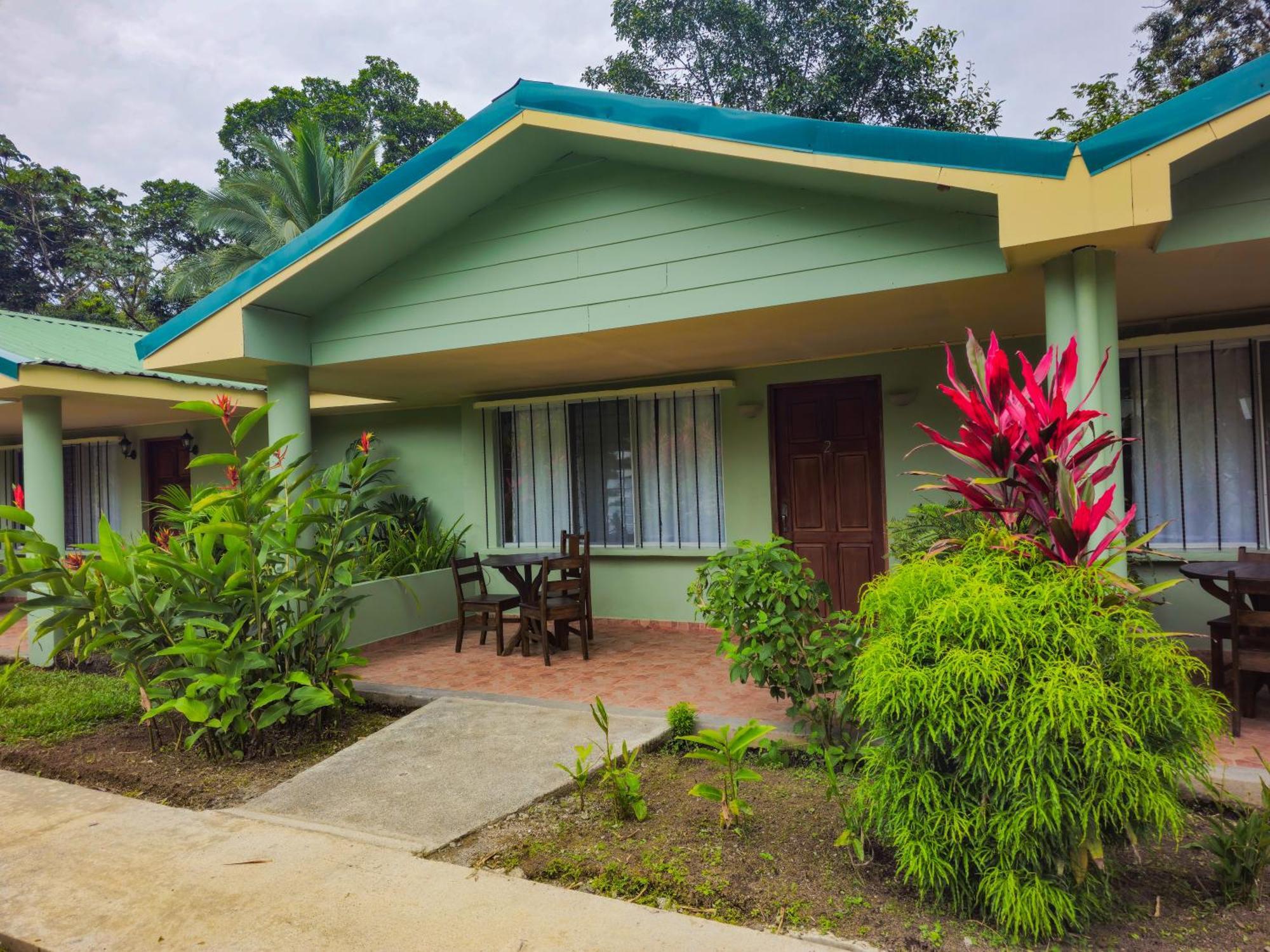 Hotel Confort Arenal *